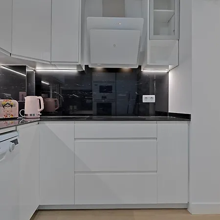 Lorcrisur Near Puerto Banus Apartment