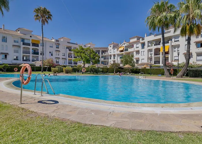 Apartment Lorcrisur Near Puerto Banus Marbella