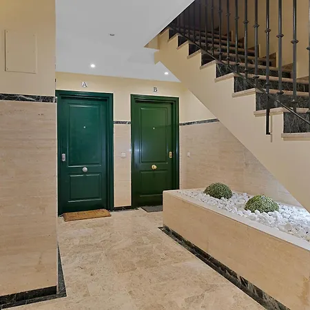 公寓 Lorcrisur Near Puerto Banus