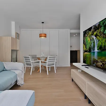 Lorcrisur Near Puerto Banus 公寓 *