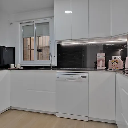 Lorcrisur Near Puerto Banus 公寓